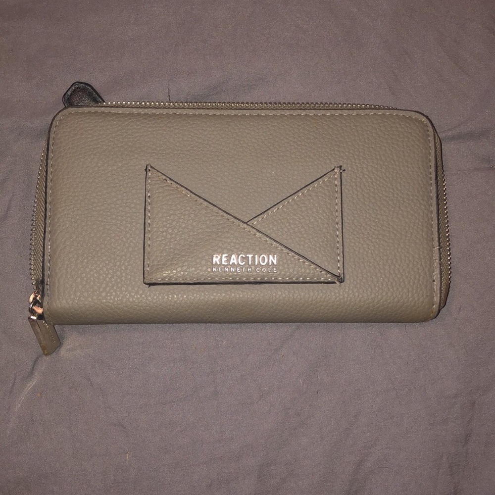 Kenneth Cole Wallet